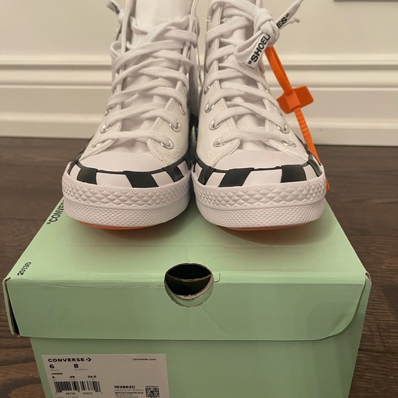 SOLD Off-White Chuck Taylor Hi - Picture 8 of 12
